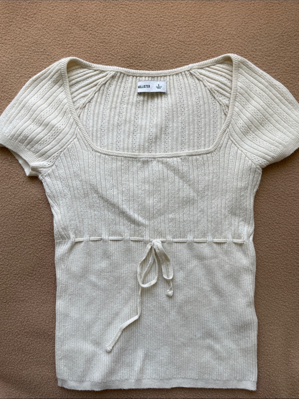 Hollister Cream Short Sleeve Square Neck Sweater Top: Size Small